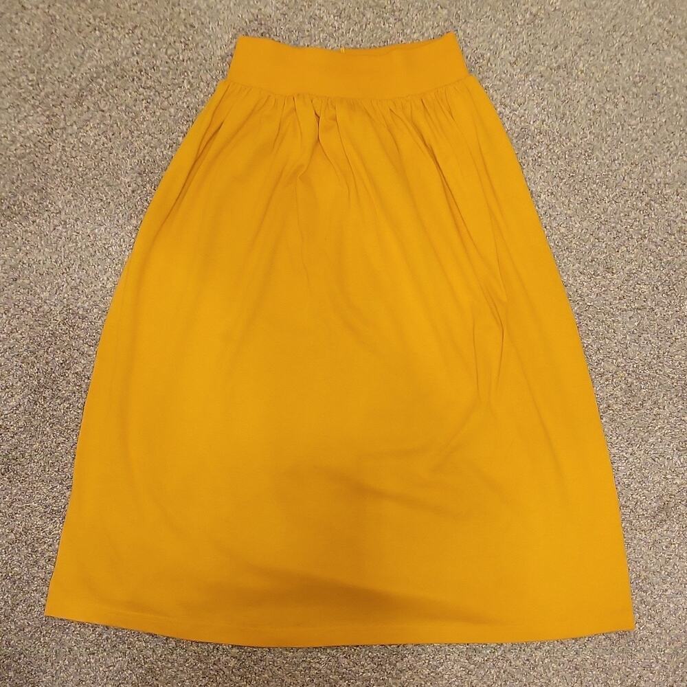 Sky Lite Knit Pleated Flare Midi Skirt High Rise Elastic Waist Yellow Large